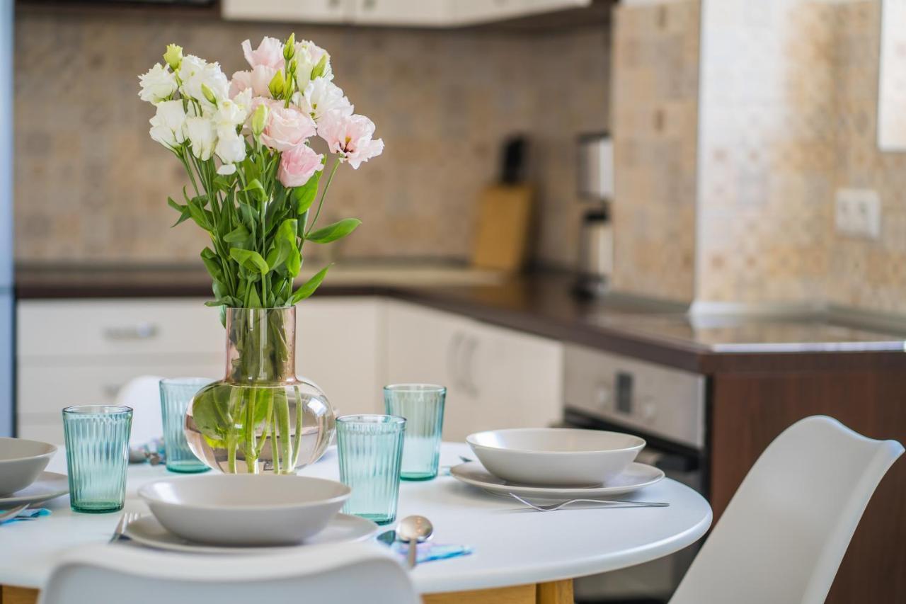 Myflat Golden Coast Panorama Apartment شيوفوك المظهر الخارجي الصورة