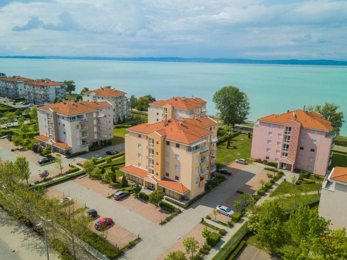 Myflat Golden Coast Panorama Apartment شيوفوك المظهر الخارجي الصورة