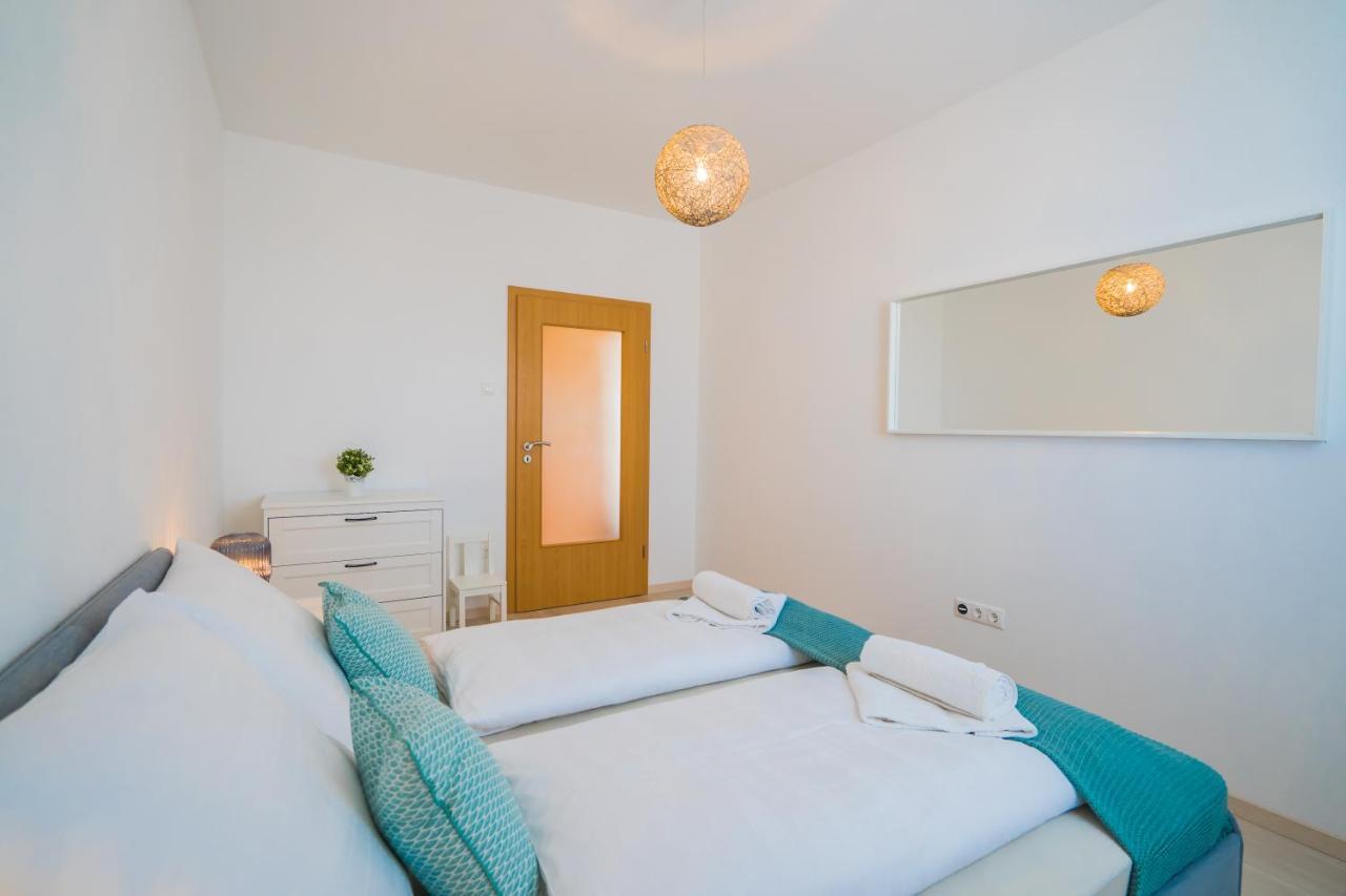 Myflat Golden Coast Panorama Apartment شيوفوك المظهر الخارجي الصورة