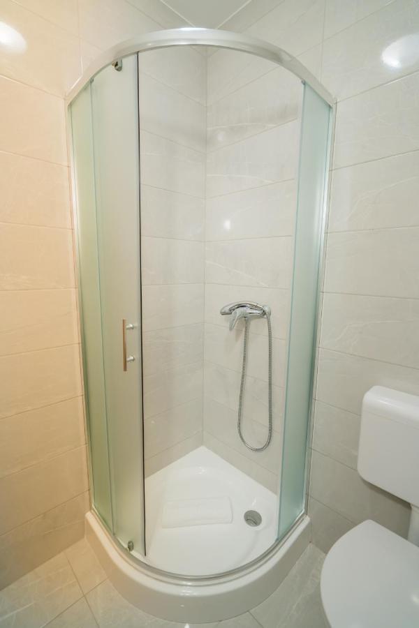Myflat Golden Coast Panorama Apartment شيوفوك المظهر الخارجي الصورة