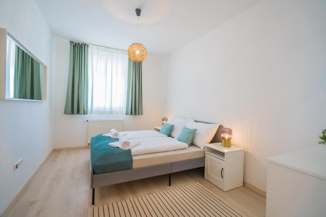 Myflat Golden Coast Panorama Apartment شيوفوك المظهر الخارجي الصورة