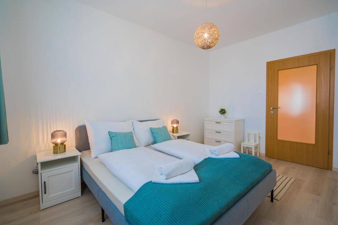 Myflat Golden Coast Panorama Apartment شيوفوك المظهر الخارجي الصورة
